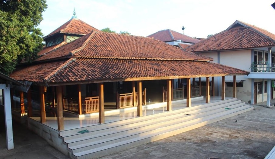 Pesantren Tertua di Cirebon Jawa Barat